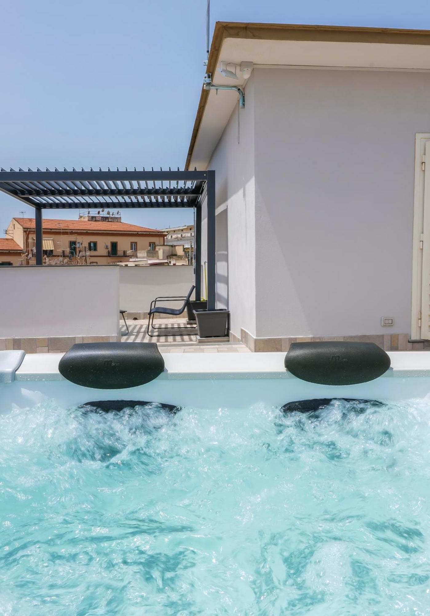 Rooftop Parthenopeo Contemporary Neapel